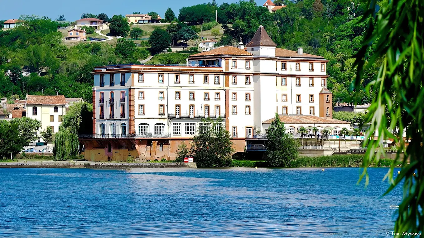 st-one